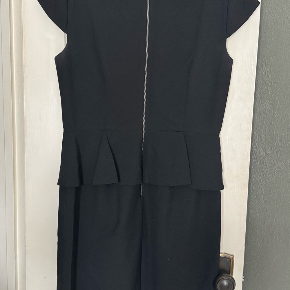 Gianni Bini Black Peplum Cap Sleeve Dress - Picture 5 of 6